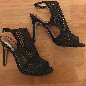 Madden Girl Heels Sz 9